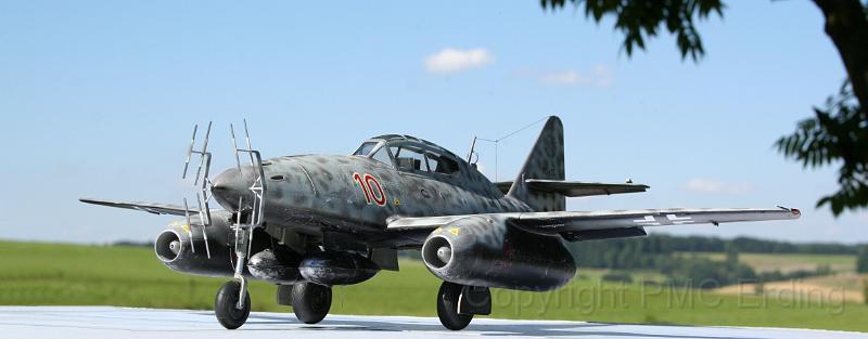 Me 262 B 1-32 Trumpeter Lauerbach Peter 05.jpg